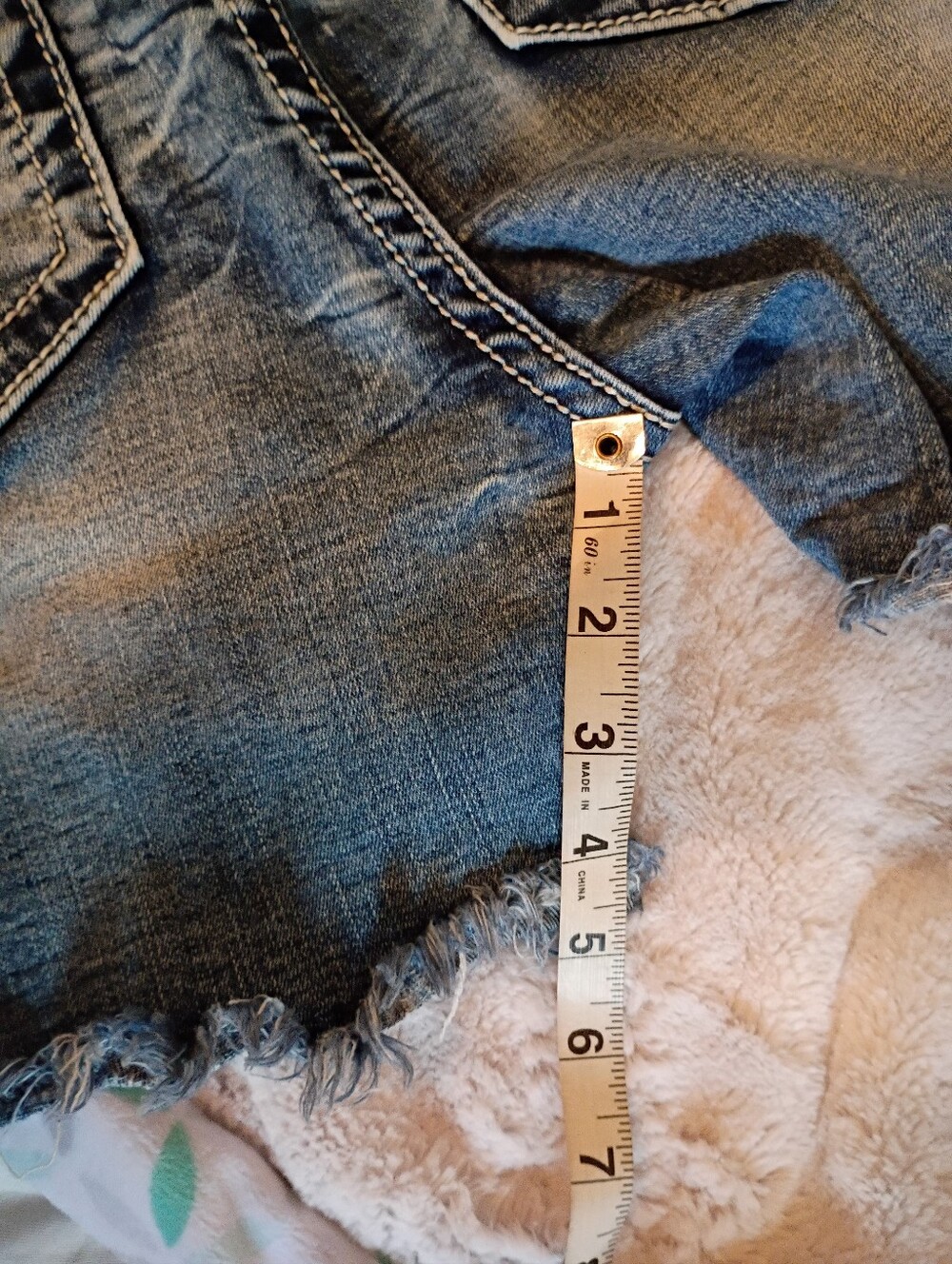 Miss me Ripped Distressed Blue Denim Jean Signature M High Rise Midi-Shorts - Picture 6 of 13